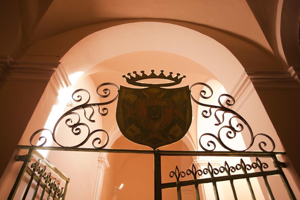 مبيت وإفطار Montepulciano Stazione Palazzo Carletti المظهر الخارجي الصورة